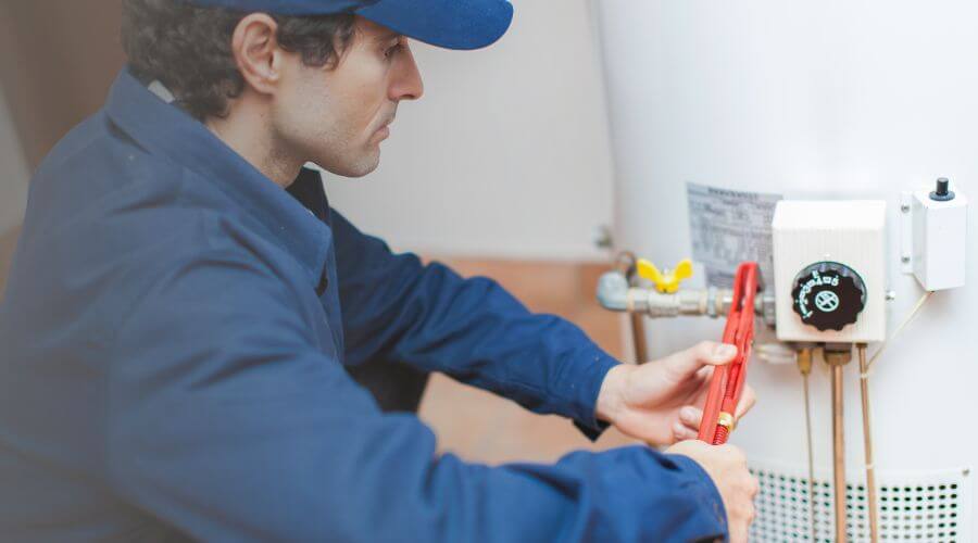 Local expert plumbing services in Shelbyville, IL